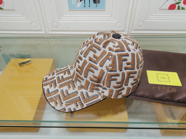 ブランド帽子正面デザイン